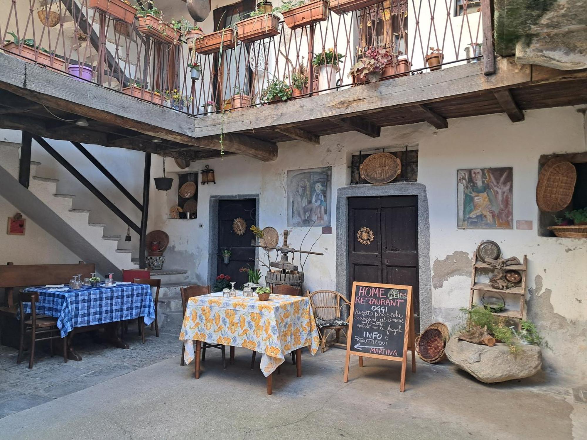La Corte Del Poeta Arcumeggia Extérieur photo